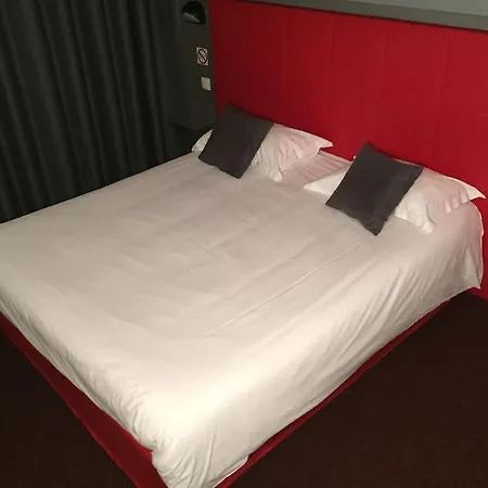 Brit Hotel Marvejols Hotel